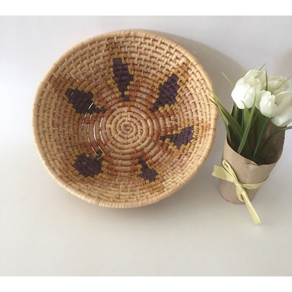 ❌ SOLD❌ Woven Basket Decor - Picture 1 of 5